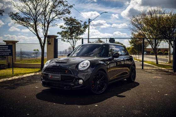 MINI COOPER 2.0 S 16V TURBO GASOLINA 2P AUTOMÁTICO MINI COOPER 2.0 S 16V TURBO GASOLINA 2P AUTOMÁTICO